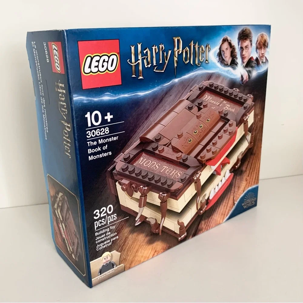 Harry Potter monster book lego set